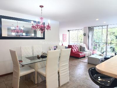 Apartamento de 2 alcobas en venta en El Poblado, Medellín, 118 m² · foto 5 de 20