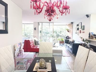 Apartamento de 2 alcobas en venta en El Poblado, Medellín, 118 m² · foto 6 de 20