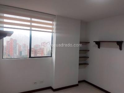 Apartamento de 3 alcobas en arriendo en El Poblado, Medellín, 134 m² · foto 12 de 17