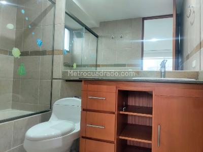Apartamento de 3 alcobas en arriendo en El Poblado, Medellín, 134 m² · foto 17 de 17