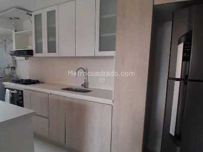 Apartamento de 2 alcobas en arriendo en Santa María De Los Ángeles, Medellín, 78 m² · foto 6 de 11