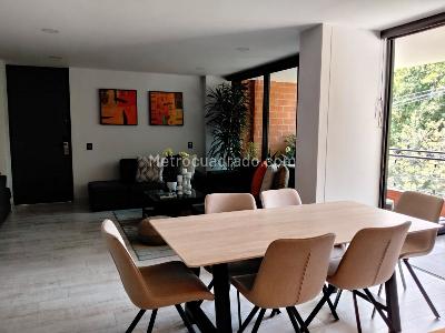 Apartamento en venta en El Poblado, Medellín · foto 2 de 19