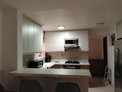 Casa de 3 alcobas en venta en El Poblado, Medellín, 220 m² · foto 5 de 19