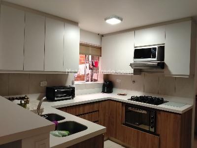 Casa de 3 alcobas en venta en El Poblado, Medellín, 220 m² · foto 7 de 19