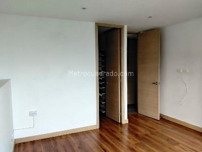 Apartamento en venta en El Poblado, Medellín · foto 11 de 19