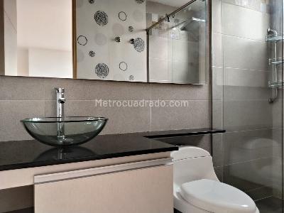 Apartamento en venta en El Poblado, Medellín · foto 17 de 19