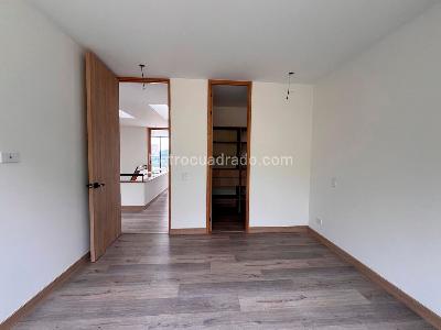 Casa de 3 alcobas en venta en Rionegro, Rionegro, 328 m² · foto 11 de 17