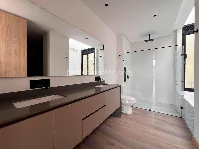 Casa de 3 alcobas en venta en Rionegro, Rionegro, 328 m² · foto 13 de 17