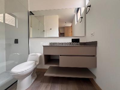 Casa de 3 alcobas en venta en Rionegro, Rionegro, 328 m² · foto 15 de 17
