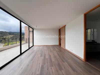Casa de 3 alcobas en venta en Rionegro, Rionegro, 328 m² · foto 7 de 17