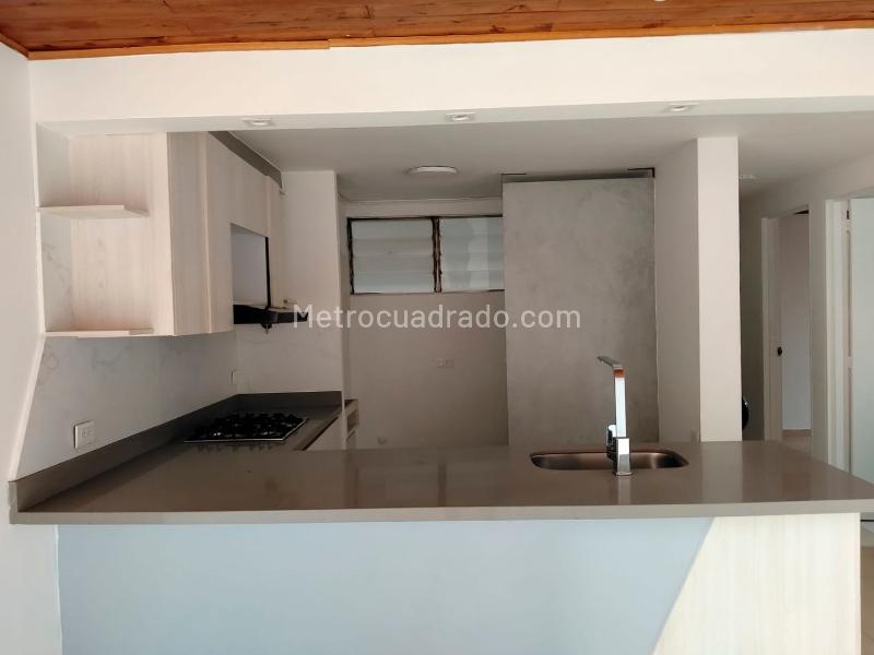 Cozy 2BR Apartment with Gym in El Poblado - 5