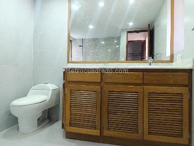 Apartamento de 3 alcobas en venta en Los Balsos, Medellín, 198 m² · foto 17 de 20