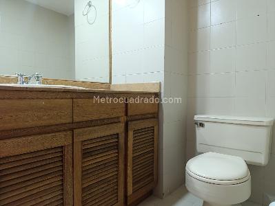 Apartamento de 3 alcobas en venta en Los Balsos, Medellín, 198 m² · foto 18 de 20