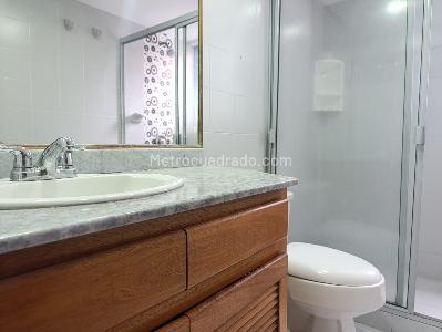 Apartamento de 3 alcobas en venta en Los Balsos, Medellín, 198 m² · foto 19 de 20