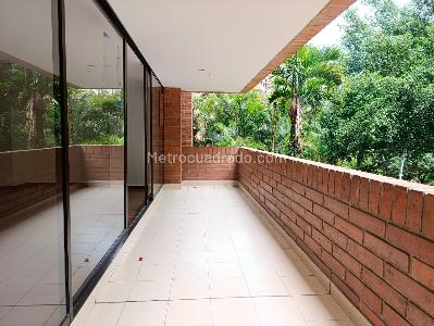 Apartamento de 3 alcobas en venta en Los Balsos, Medellín, 198 m² · foto 20 de 20