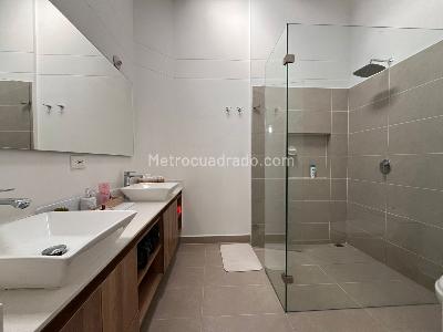 Casa de 3 alcobas en arriendo en Envigado, Envigado, 168 m² · foto 16 de 20