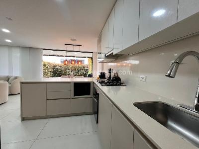 Casa de 3 alcobas en venta en Envigado, Envigado, 168 m² · foto 7 de 20