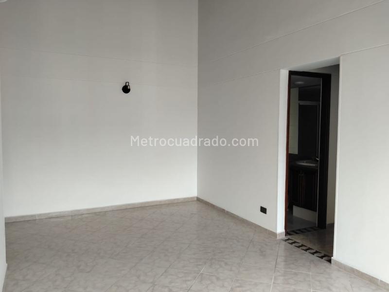 2BR Apartment in Gated Community near El Poblado Services - 3