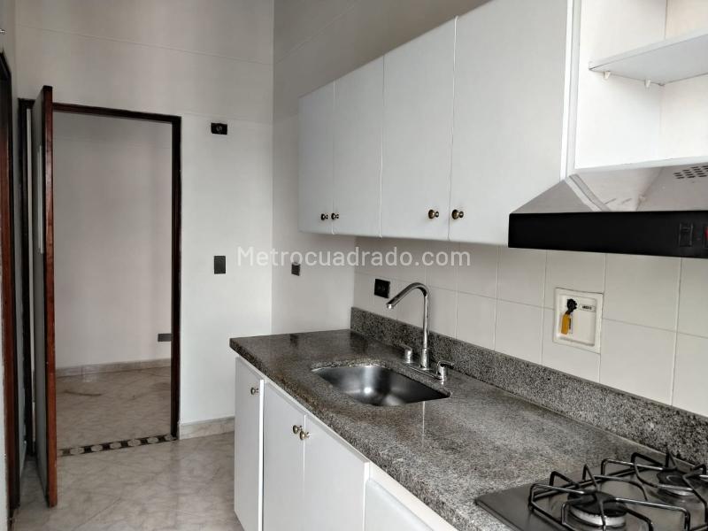 2BR Apartment in Gated Community near El Poblado Services - 6