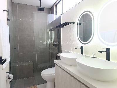 Apartamento de 3 alcobas en venta en El Poblado, Medellín, 157 m² · foto 17 de 20