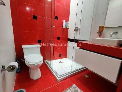 Casa de 3 alcobas en venta en Envigado, Envigado, 350 m² · foto 11 de 15