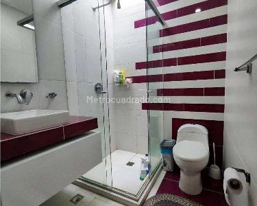 Casa de 3 alcobas en venta en Envigado, Envigado, 350 m² · foto 14 de 15