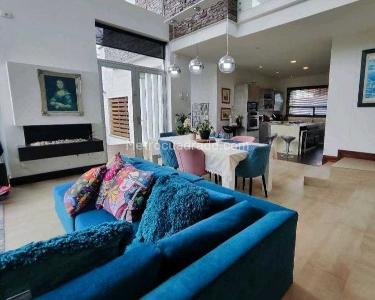 Casa de 3 alcobas en venta en Envigado, Envigado, 350 m² · foto 4 de 15