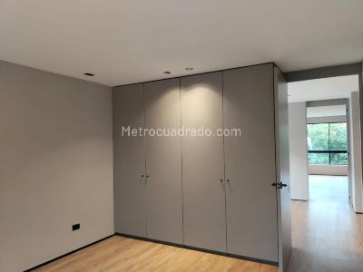 Apartamento de 3 alcobas en venta en El Poblado, Medellín, 195 m² · foto 15 de 20