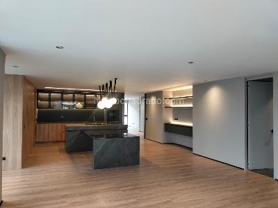 Apartamento de 3 alcobas en venta en El Poblado, Medellín, 195 m² · foto 2 de 20