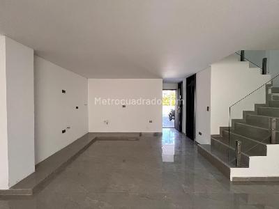 Casa de 5 alcobas en venta en Rionegro, Rionegro, 230 m² · foto 3 de 18