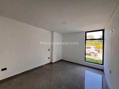 Casa de 5 alcobas en venta en Rionegro, Rionegro, 230 m² · foto 5 de 18