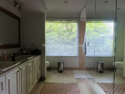 Casa de 4 alcobas en venta en El Poblado, Medellín, 1200 m² · foto 17 de 18