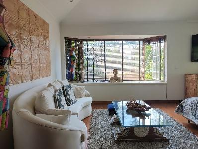 Casa de 4 alcobas en venta en El Poblado, Medellín, 1200 m² · foto 5 de 18