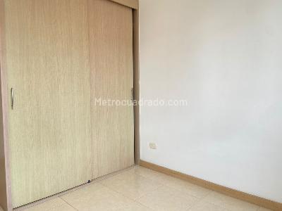 Apartamento de 3 alcobas en arriendo en Sabaneta, Sabaneta, 92 m² · foto 13 de 16
