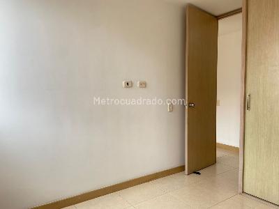 Apartamento de 3 alcobas en arriendo en Sabaneta, Sabaneta, 92 m² · foto 14 de 16