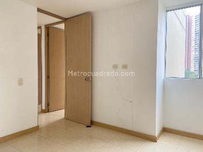 Apartamento de 3 alcobas en arriendo en Sabaneta, Sabaneta, 92 m² · foto 9 de 16