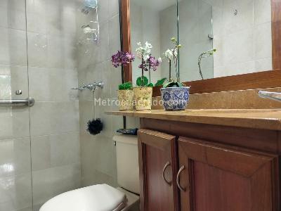 Apartamento de 3 alcobas en venta en Los Balsos, Medellín, 173 m² · foto 14 de 15