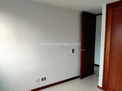 Apartamento en venta en El Poblado, Medellín · foto 14 de 19