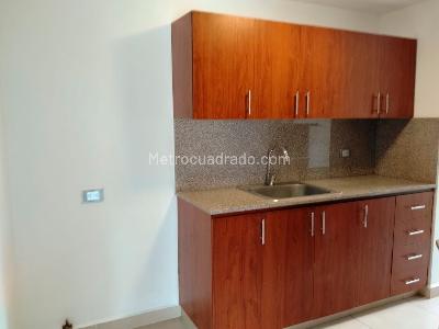 Apartamento en venta en El Poblado, Medellín · foto 5 de 19
