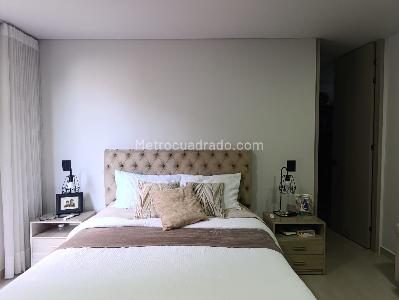 Apartamento en venta en El Poblado, Medellín · foto 11 de 19