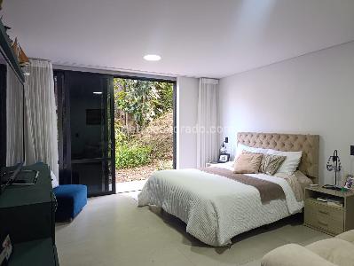 Apartamento en venta en El Poblado, Medellín · foto 12 de 19