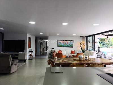 Apartamento en venta en El Poblado, Medellín · foto 5 de 19