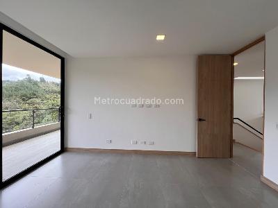 Casa de 3 alcobas en venta en Rionegro, Rionegro, 326 m² · foto 13 de 17