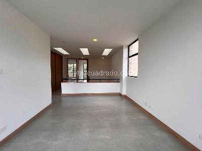 Casa de 3 alcobas en venta en Rionegro, Rionegro, 326 m² · foto 7 de 17
