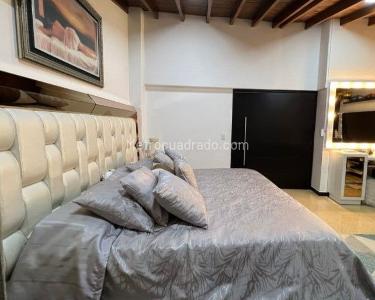 Casa de 3 alcobas en venta en Envigado, Envigado, 270 m² · foto 14 de 19
