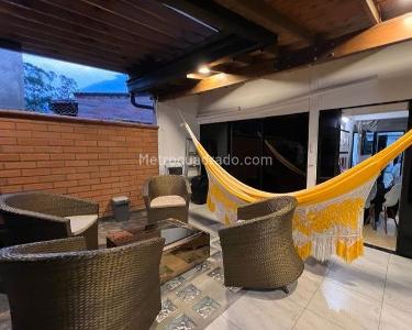 Casa de 3 alcobas en venta en Envigado, Envigado, 270 m² · foto 17 de 19