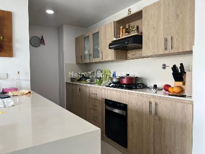 Apartamento en venta en Envigado, Envigado · foto 6 de 14