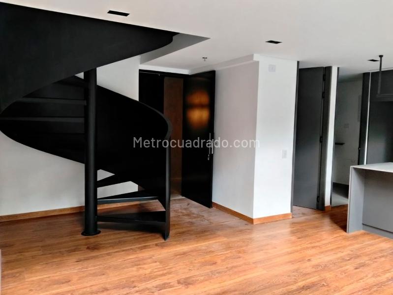 Apartamento de 1 Alcoba en El Poblado con Balcón - 4