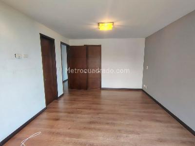Apartamento de 3 alcobas en venta en El Poblado, Medellín, 150 m² · foto 11 de 18