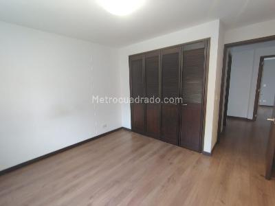 Apartamento de 3 alcobas en venta en El Poblado, Medellín, 150 m² · foto 16 de 18
